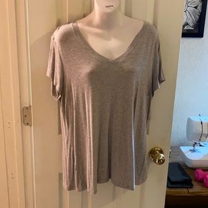 Women’s Apt. 9 Modern Essentials Vneck tan blouse